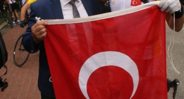 Dünya Arabasız Günü İçin Pedal Çevirdiler