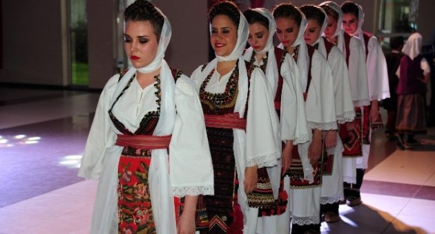 Dünya Çocuklarının Seferihisar’da “gala” Gecesi
