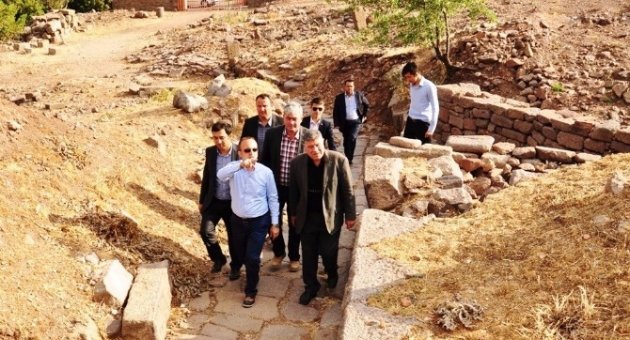 "dünyanın 8. Harikası Assos Olacak"