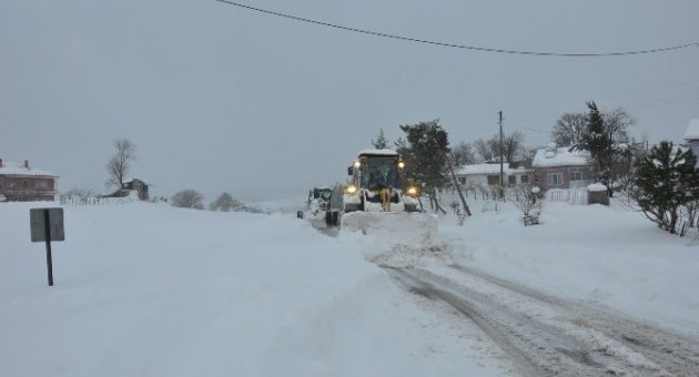 Dursunbey’de 25 Köy Yolu Kapalı