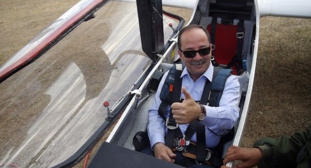Edirne Belediye Başkanı Gürkan’dan Planör Uçuşu