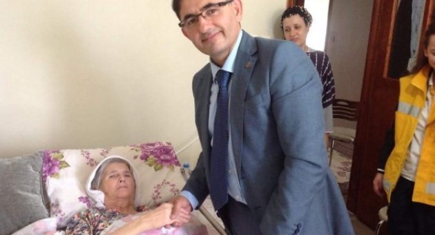 Edirne İl Sağlık Müdürü Kişioğlu, Yaşlılarla Bir Arada