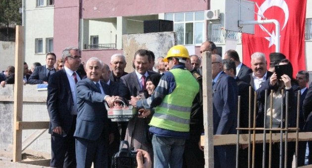 Edirne Kız Çocuk Koruma İlk Müdahale Ve Değerlendirme Birimi Hizmet Binası Temel Atma Töreni Yapıldı