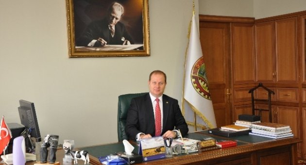 Edirne Ticaret Borsası Başkanı Öztürk: "tır Parkı İnşaatı Devam Ediyor"