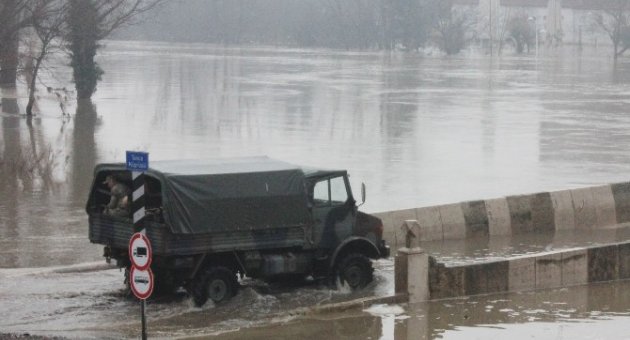 Edirne’de 5 Bin Kişinin Sel Esareti Sona Erdi