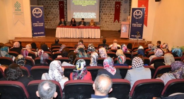 Edirne’de ‘bir Yetime Aile Olmak’ Olmak Paneli Düzenlendi