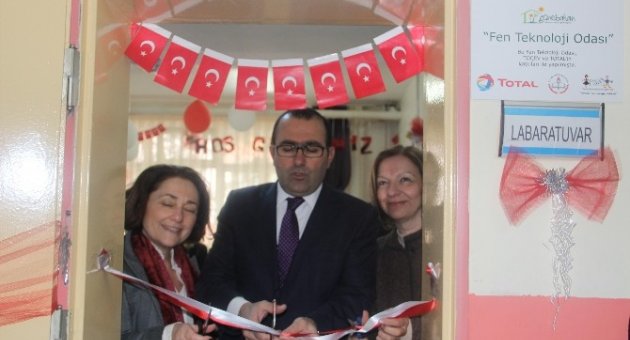 Edirne’de Fen Ve Teknoloji Sınıfı Açıldı