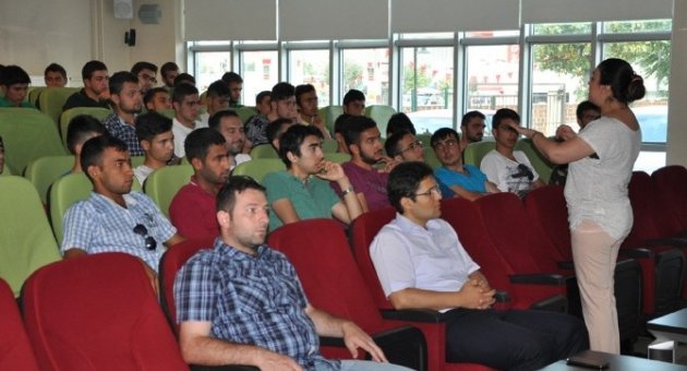 Edirne’de Gençlere Madde Bağımlılığı Semineri Verildi