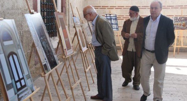 Edirne’de ’gönül Penceremize Açılan Edirne Kapıları’ Adlı Sergi Açıldı