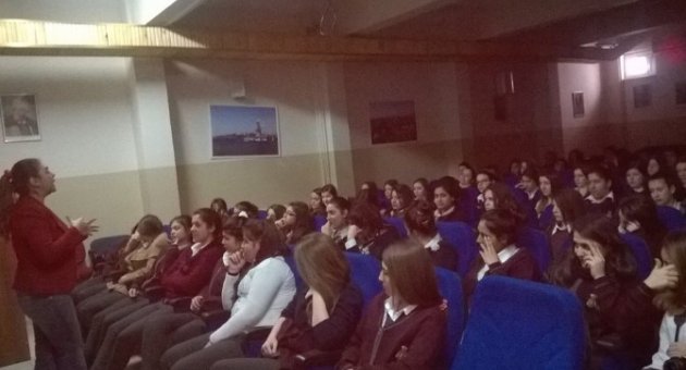 Edirne’de Kadınlara Yönelik Eğitim Seminerleri Arttırılmaya Başlandı