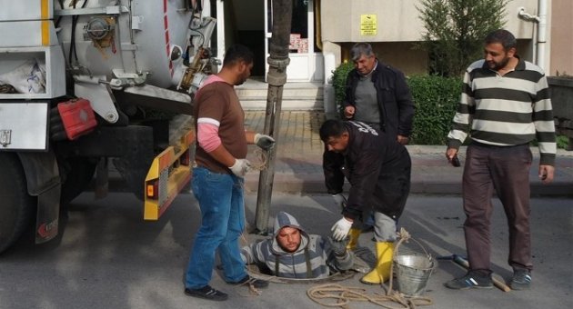 Edirne’de Kanalizasyonlar Temizleniyor