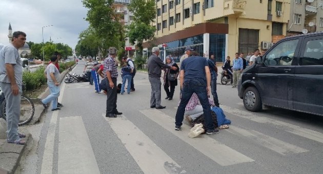 Edirne’de Trafik Kazası: 2 Yaralı