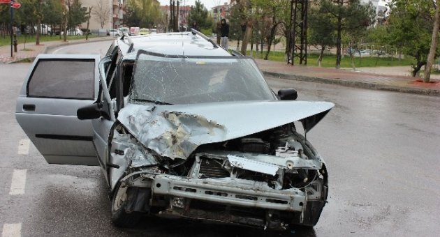 Edirne’de Yağmur Beraberinde Trafik Kazalarını Getirdi