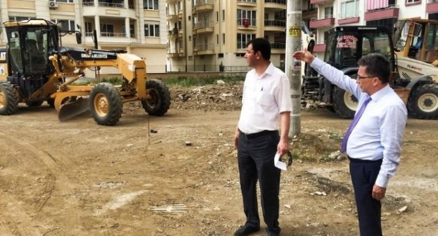Edremit Belediye Başkanı Kamil Saka, Çalışmaları Yerinde Takip Ediyor