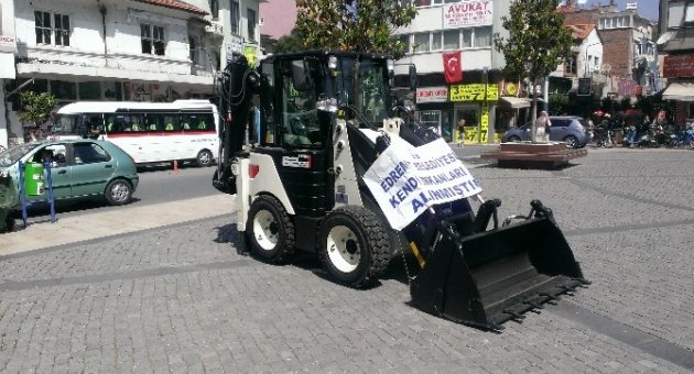 Edremit Belediyesi Makine Parkını Güçlendiriyor