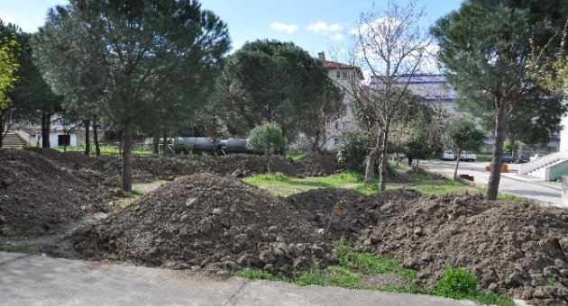 Edremit Belediyesi’nden Okullara Destek
