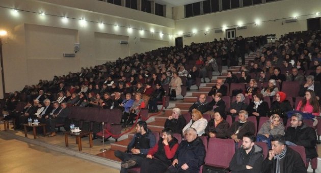 Edremit Türk Müziği Konservatuar Derneği Kış Konseri Yapıldı