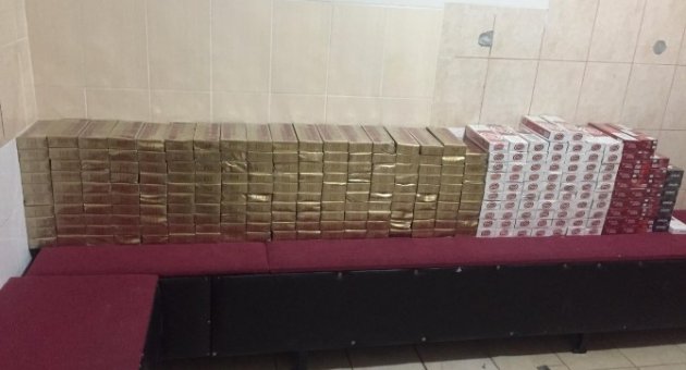 Edremit’te 94 Bin Paket Kaçak Sigara Ele Geçirildi