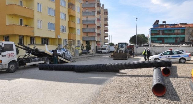 Edremit’te Cadde Ve Sokaklarda Yeniden Düzenleme Çalışmaları Başlıyor