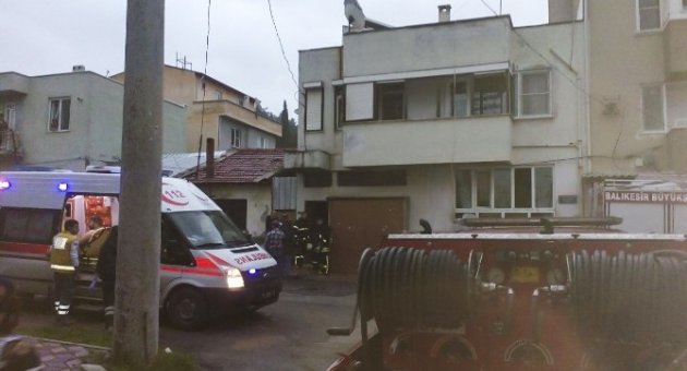 Edremit’te Korkutan Yangın