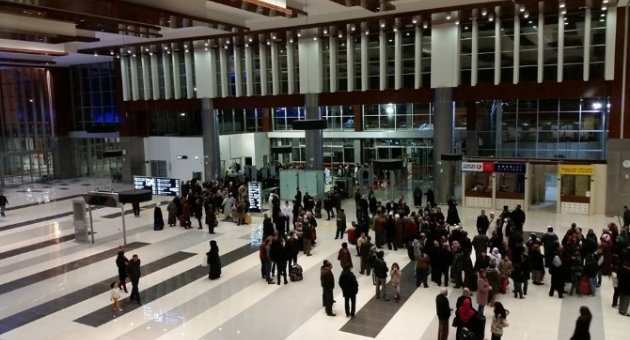 Edremit’ten Uçakla Umre’ye Gittiler
