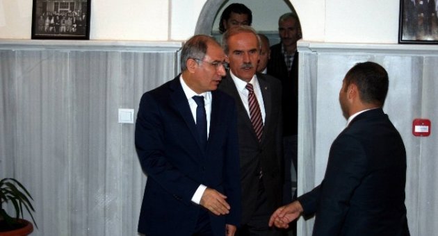 Efkan Ala’dan Cumhurbaşkanına Sigara Teşekkürü