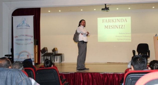 Eğitim Uzmanı Özkan Şenol’dan Velilere Seminer