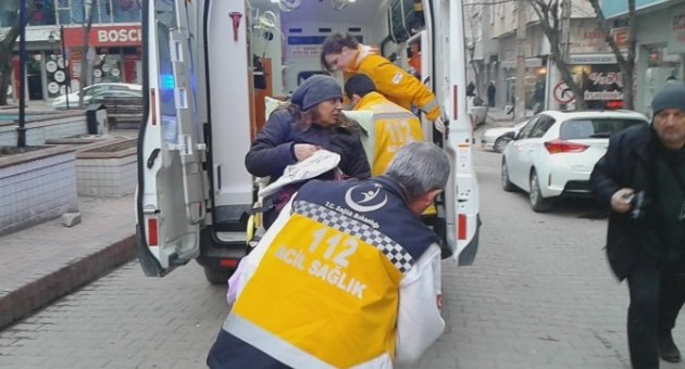 Ekmek Arabası Yayaya Çarptı