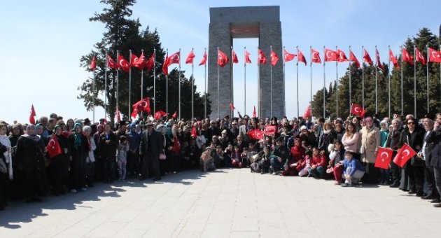 Ekşioğlu Vakfı’ndan Çanakkale Şehitliğine Çıkarma