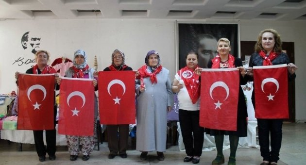 Emekçi Kadınlardan Sergi