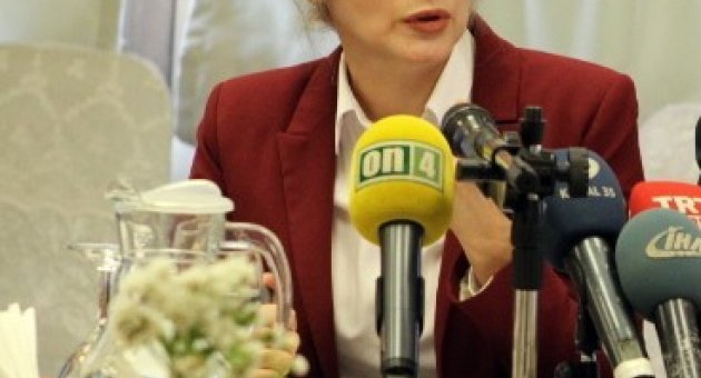 Emine Ülker Tarhan: “doğan Görünümlü Şahin Değiliz”