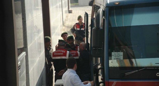 Emlak Zengini Anne Babasını Öldürmekle Suçlanan Sanık Akıllı Çıktı
