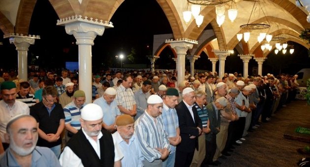 Enderun Usulü Teravih Namazı