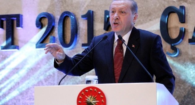Erdoğan: "3 Vatandaşı İçin Dünyayı Ayağa Kaldıran Batının, 6 Milyon Müslüman İçin Sesi Çıkmıyor"