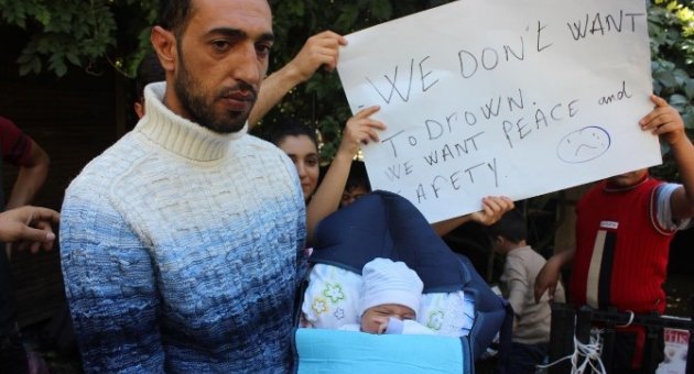 Esad’ın Eski Askerinin 2 Haftalık Bebeğiyle ’avrupa’ Hayali