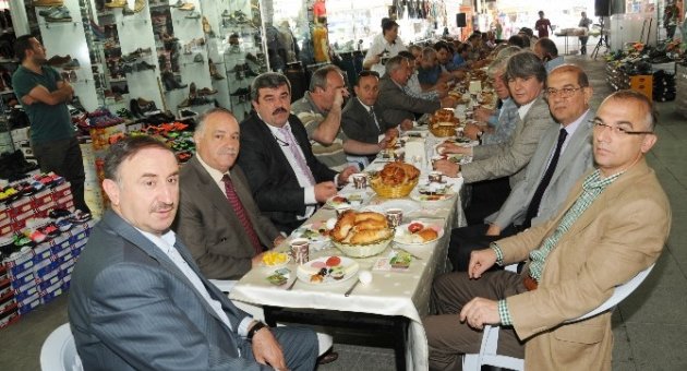 Esnaflardan Başkan Kurtulan’a Teşekkür