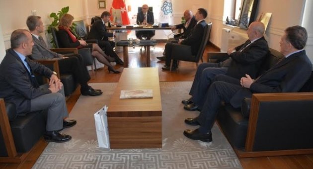 Eszterhazi Karoly Üniversitesi Rektöründen Süleymanpaşa Belediyesi’ne Ziyaret