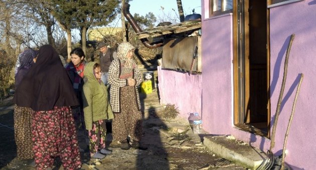 Evi Yanan Kadından Yürek Burkan Sözler