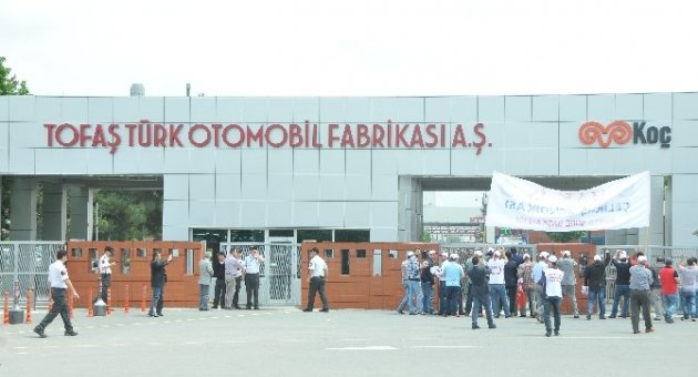 Eylem Yapan Tofaş İşçilerine Sendika Desteği..