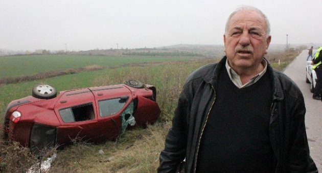 Fabrika Servisiyle Otomobil Çarpıştı: 1 Ölü, 13 Yaralı