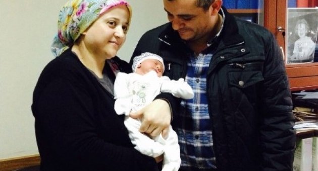 Fazla Kilolarından Kurtuldu, 14 Yıl Sonra Anne Oldu