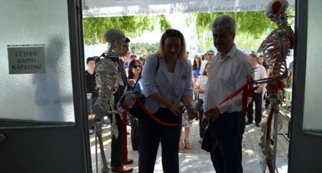 Fen Lisesi 3. Geleneksel Bilim Fuarını Gerçekleştirdi