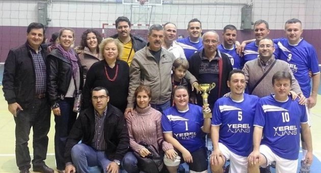 Filede Şampiyon 50. Yıl Ortaokulu