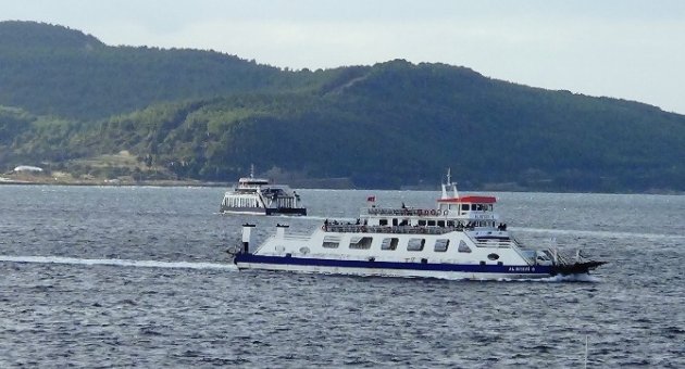 Fırtına Nedeniyle Gökçeada Feribot Seferlerinin Saati Değişti