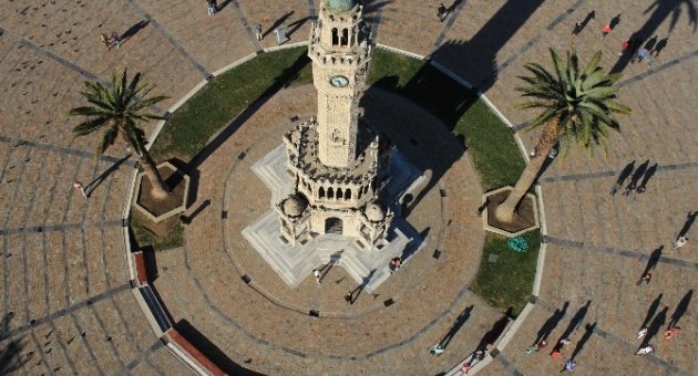 Fitch’ten İzmir Büyükşehir Belediyesine Övgü