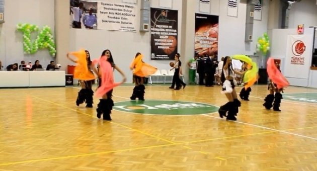 Foça Basketbol 2’de 2 Yaptı