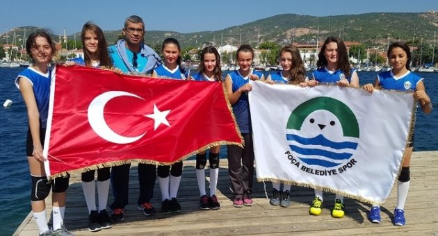 Foça Belediyespor’un Filedeki Yıldızları İlk Kez