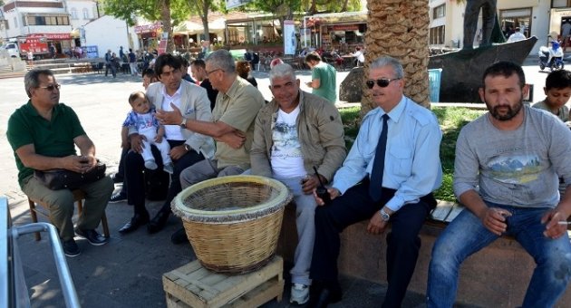 Foça’da Balıkçılar "vira Bismillah" Dedi