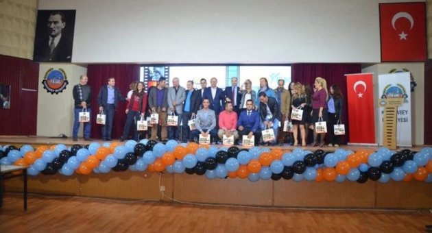 Fotoğraf Sanatçılarından Sunum Gecesi