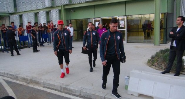 Galatasaray, İzmir’de